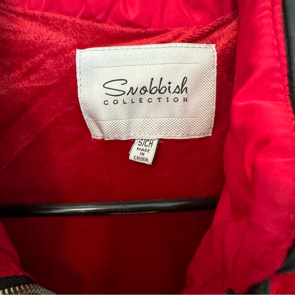 Red Jacket - Picture 3 of 7